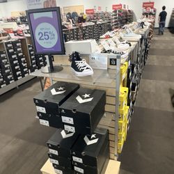 DSW Designer Shoe Warehouse - Very good deals