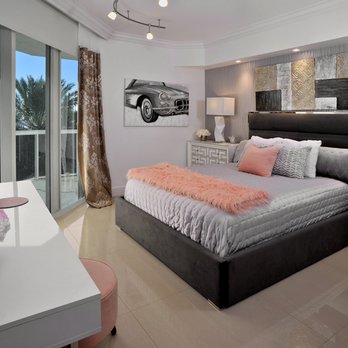 Perla Lichi Design - Fort Lauderdale beach condo. Guest Bedroom. - Interior Design Near Me - Pompano Beach, Florida