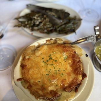 Morton's The Steakhouse - Smoked Gouda Potatoes and tasteless, overcooked, mealy Szechuan Green Beans in the background - Steakhouses Near Me - Anaheim, California