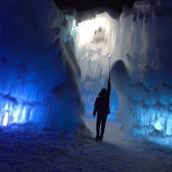 Ice Castles - Art Tours Near Me - Midway, Utah