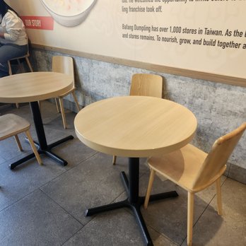 Bafang Dumpling - Tables - Bubble Tea Near Me - Temple City, California