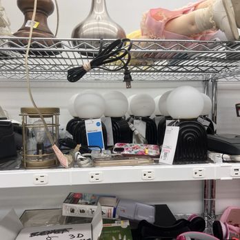 Goodwill Blue Springs - New items, not secondhand - Thrift Stores Near Me - Blue Springs, Missouri Goodwill Blue Springs - New items, not secondhand - Thrift Stores Near Me - Blue Springs, Missouri