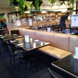Kwik Stix Restaurant - Seating