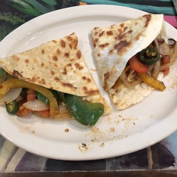 Carlos Cantina - Mexican Near Me - Iron Mountain, Michigan