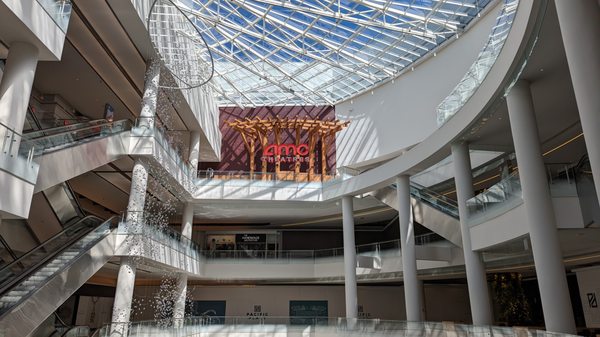 Pacific Place by null