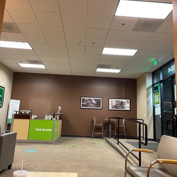 H&R Block - Waiting area h & r block. - Tax Services Near Me - Los Angeles, California H&R Block - Waiting area h & r block. - Tax Services Near Me - Los Angeles, California