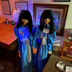 C Green’s Haunted History House And Museum - Fix sisters