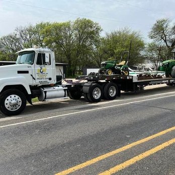 B & W Towing - Towing Near Me - Corsicana, Texas B & W Towing - Towing Near Me - Corsicana, Texas