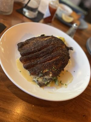 Pearl Tavern by null