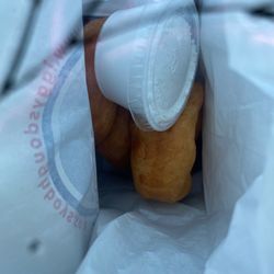 Iggy's Doughboys & Chowder House - The dough boys powder sugad