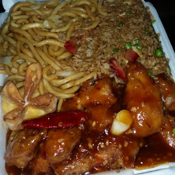 Rose Palace - Mandarin chicken combination plate - Chinese Near Me - Elk Grove, California Rose Palace - Mandarin chicken combination plate - Chinese Near Me - Elk Grove, California