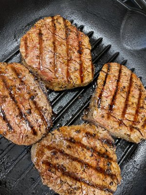 B&E Meats & Seafood by null