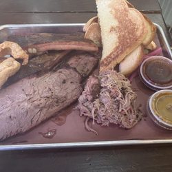 Easton BBQ - Brisket, pulled pork, ribs