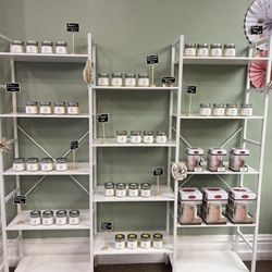 Limerick Candle & Vintage Reads