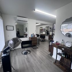Roots On Pine Salon