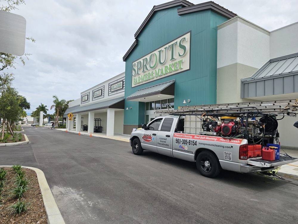 Slide of Ivan's Pressure Cleaning