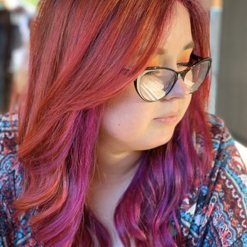 Dolls and Beaus Salon - Hair Extensions Near Me - Dallas, Texas