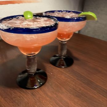 Eddie's Mexican Restaurant - Sunset Margarita - Mexican Near Me - Las Vegas, Nevada