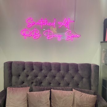 RB Day Spa - Waiting Area - Day Spas Near Me - Lynwood, California RB Day Spa - Waiting Area - Day Spas Near Me - Lynwood, California