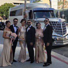The beautiful wedding crew with the gorgeous Olympus!