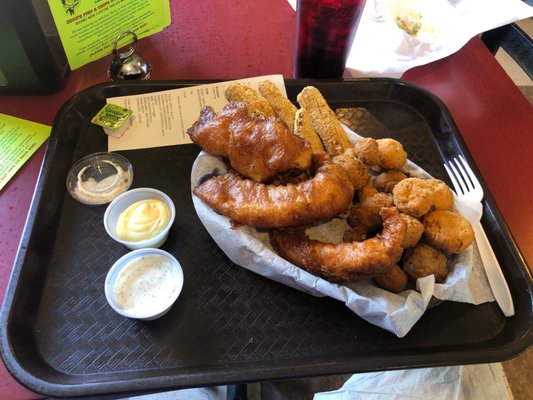 Zeke's Fish n Chips by null