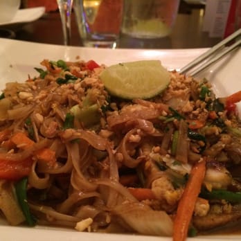 Lemongrass Restaurant - Noodles - Asian Fusion Near Me - Naas, KE