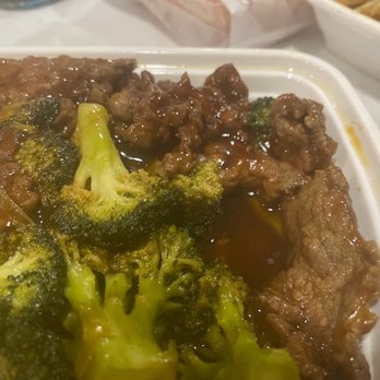Sweet Hut Chinese Restaurant - Horrible beef and broccoli swimming in oil - Chinese Near Me - Washington, Pennsylvania Sweet Hut Chinese Restaurant - Horrible beef and broccoli swimming in oil - Chinese Near Me - Washington, Pennsylvania