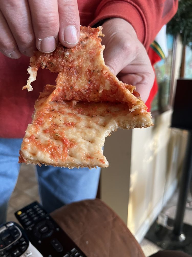 LONGSHOTS SPORTS BAR & GRILL Updated September 2024 2255 N