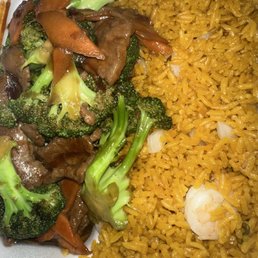 beef broccoli & shrimp fried rice beef broccoli & shrimp fried rice