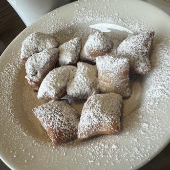 Cajun Kitchen Cafe - Beignets - Cajun/Creole Near Me - Santa Barbara, California