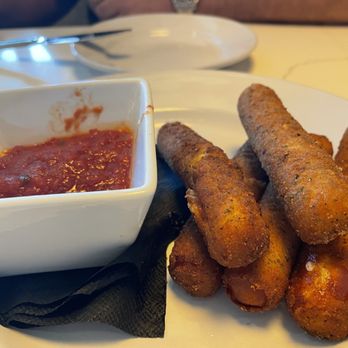 Emmy Squared Pizza - BKLYN Mozz Sticks - Pizza Near Me - Fort Lauderdale, Florida Emmy Squared Pizza - BKLYN Mozz Sticks - Pizza Near Me - Fort Lauderdale, Florida