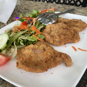 Nuova Italia - Veal Milanese - Italian Near Me - St Charles, Illinois
