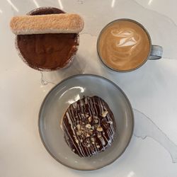 Elena's Country Kitchen - Hazelnut donut, tiramisu latte, decaf pistachio latte