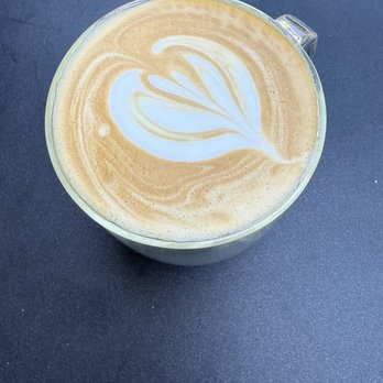 INVITA - Café Hot Latte - Cafes Near Me - Rancho Santa Fe, California