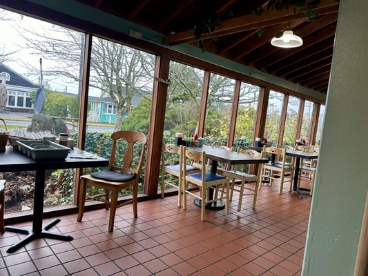 Benson's By The Beach by null