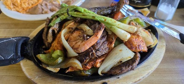 Mariscos Huatulco by null