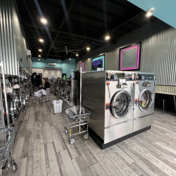 LaundryMax - Laundromat Near Me - Norwalk, California