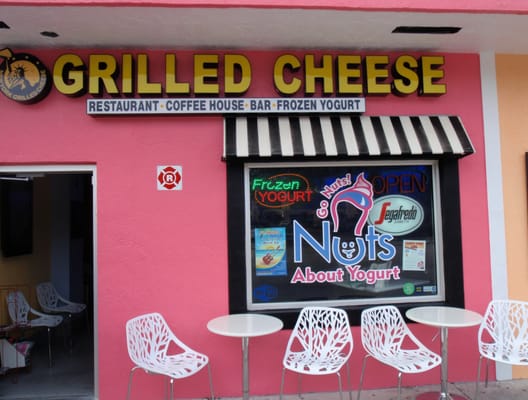 New York Grilled Cheese Wilton Manors by null