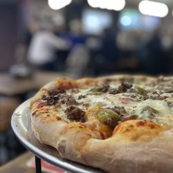 DeRussos Pizzeria