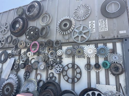 Apex Electronics/Apex Surplus Corporation by null