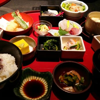 豆助マルビル店 Seafood 北区梅田1 9 大阪市 大阪府 Japan Restaurant Reviews Phone Number Yelp