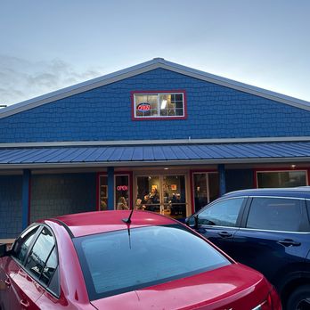Catalyst Seafood - The front door, from the parking lot - Seafood Near Me - Brookings, Oregon Catalyst Seafood - The front door, from the parking lot - Seafood Near Me - Brookings, Oregon