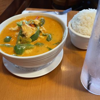 Bangkok Garden - Pumpkin Curry (chicken) - Thai Near Me - Williamsburg, Virginia Bangkok Garden - Pumpkin Curry (chicken) - Thai Near Me - Williamsburg, Virginia