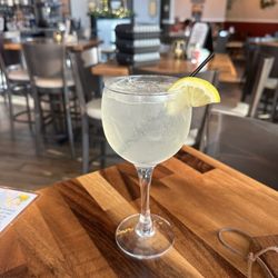 Massoni’s Italian Restaurant - French 75