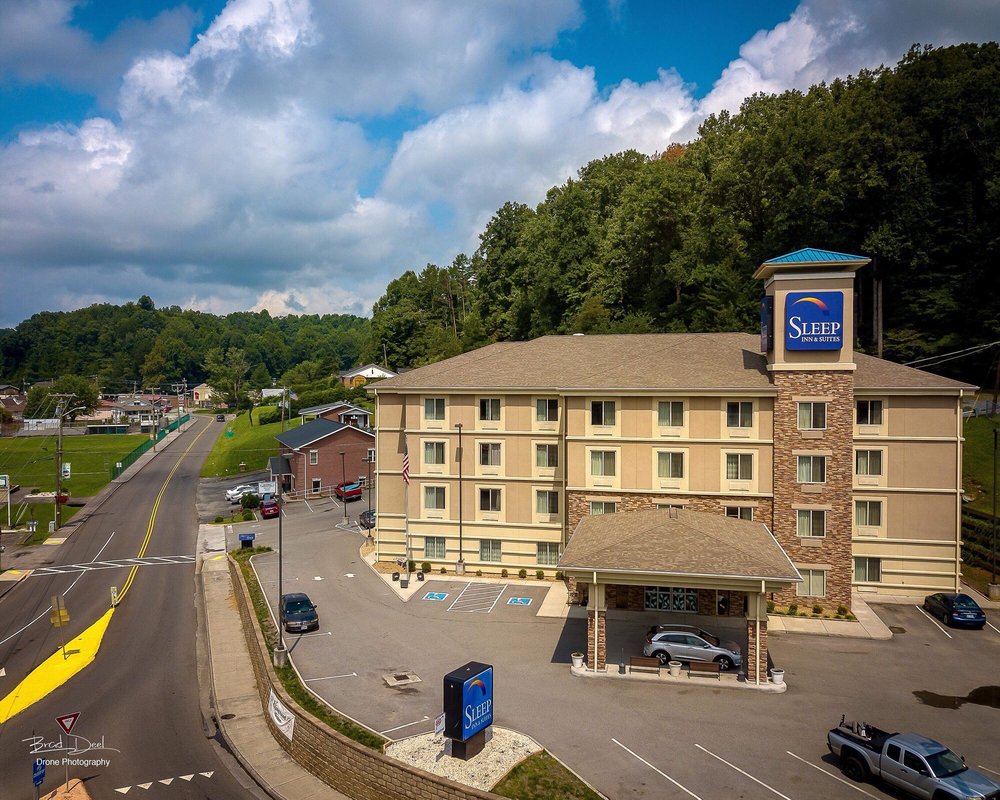 SLEEP INN & SUITES 21 Photos & 10 Reviews Hotels 5625 Dickenson