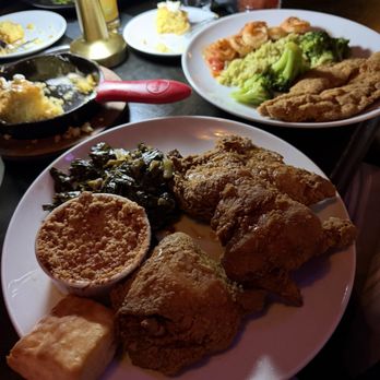 South - Buttermilk Fried Chicken - Southern Near Me - Philadelphia, Pennsylvania