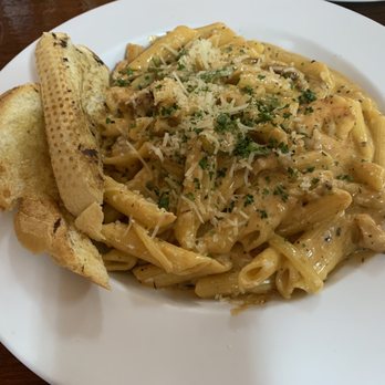 California Grill - Cajun Penne Pasta! - Italian Near Me - Madera, California