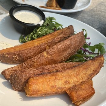 Murrayhill Taphouse - Sweet potato wedges with dipping sauce. - Beer Bar Near Me - Beaverton, Oregon Murrayhill Taphouse - Sweet potato wedges with dipping sauce. - Beer Bar Near Me - Beaverton, Oregon