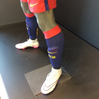 Nike - Ausstellungsstück - Sports Wear Near Me - Hamburg, HH