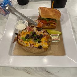 McAlister's Deli - Half the Italian half Spud Max